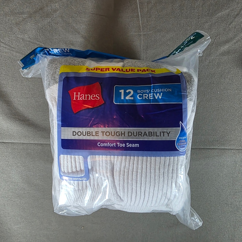 Hanes Boys 12 Pair Cushion Crew Socks‎ White Grey Medium Shoe Size 9-2.5 BRLC12